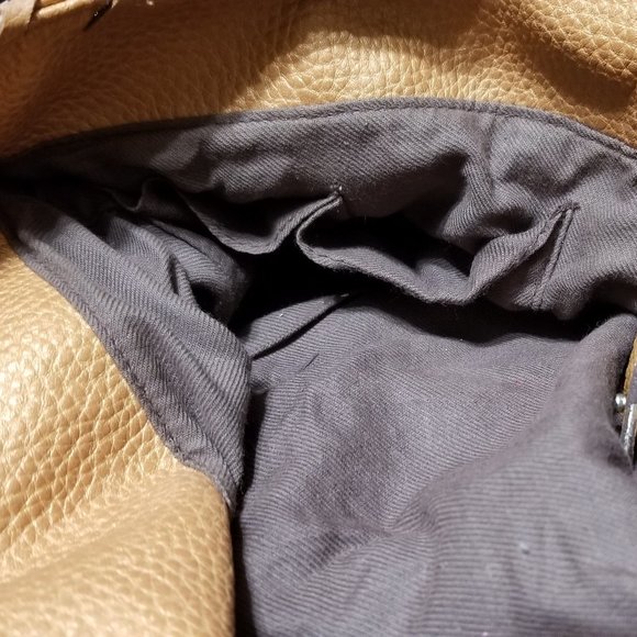 COPY - Golden Tan Shoulder Bag - Picture 10 of 16